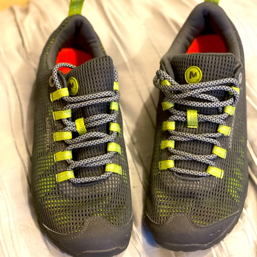 Merrell Men’s Shoes Size 8.5